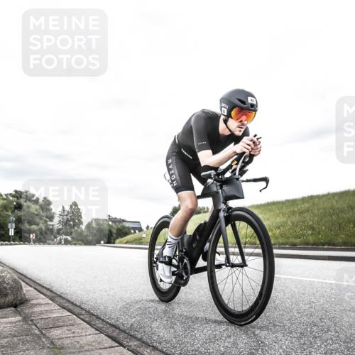 21.06.2026 - 29. Vierlanden-Triathlon H.Heesch http://msf.ph/oto/9904243 21.06.2026 10:25:47 Radfahren 6, 41, 63, 211 meine-sportfotos.de
