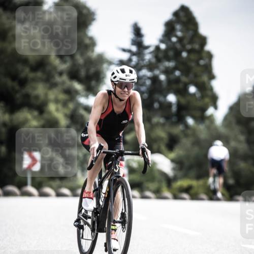 21.06.2026 - 29. Vierlanden-Triathlon H.Heesch http://msf.ph/oto/9904266 21.06.2026 11:37:03 Radfahren 48, 100, 847, 865 meine-sportfotos.de