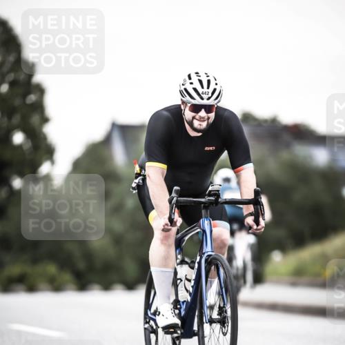 21.06.2026 - 29. Vierlanden-Triathlon H.Heesch http://msf.ph/oto/9904290 21.06.2026 10:18:38 Radfahren 148, 442, 446 meine-sportfotos.de