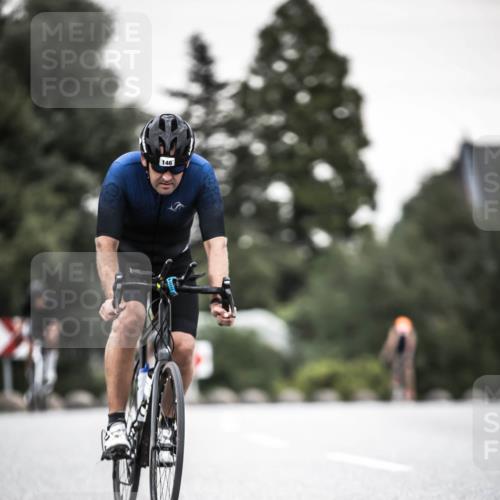 21.06.2026 - 29. Vierlanden-Triathlon H.Heesch http://msf.ph/oto/9904294 21.06.2026 10:19:53 Radfahren 18, 21, 69, 79, 146, 163, 268, 400 meine-sportfotos.de