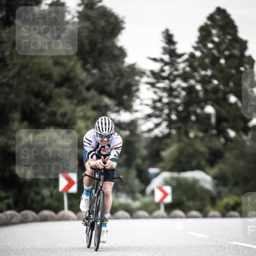 21.06.2026 - 29. Vierlanden-Triathlon H.Heesch http://msf.ph/oto/9904314 21.06.2026 10:18:46 Radfahren 148, 290 meine-sportfotos.de