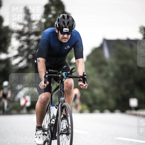 21.06.2026 - 29. Vierlanden-Triathlon H.Heesch http://msf.ph/oto/9904316 21.06.2026 10:19:54 Radfahren 18, 21, 69, 79, 146, 163, 268, 400 meine-sportfotos.de