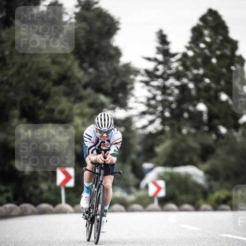 21.06.2026 - 29. Vierlanden-Triathlon H.Heesch http://msf.ph/oto/9904317 21.06.2026 10:18:46 Radfahren 148, 290 meine-sportfotos.de