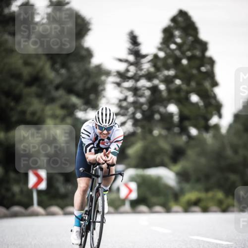 21.06.2026 - 29. Vierlanden-Triathlon H.Heesch http://msf.ph/oto/9904329 21.06.2026 10:18:46 Radfahren 148, 290 meine-sportfotos.de