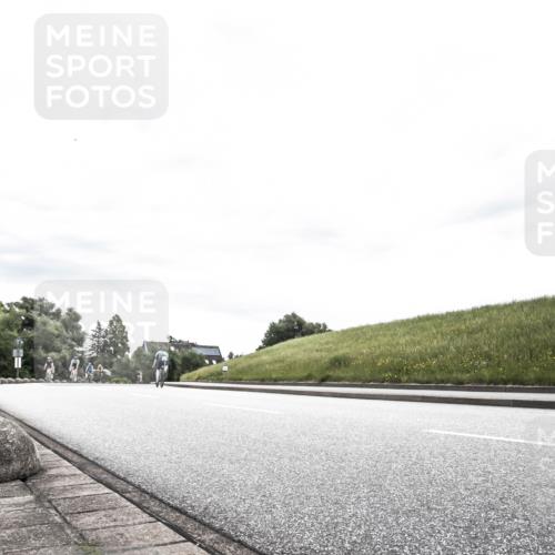 21.06.2026 - 29. Vierlanden-Triathlon H.Heesch http://msf.ph/oto/9904330 21.06.2026 10:25:57 Radfahren 114, 382 meine-sportfotos.de