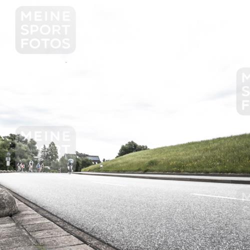 21.06.2026 - 29. Vierlanden-Triathlon H.Heesch http://msf.ph/oto/9904339 21.06.2026 10:25:57 Radfahren 114, 382 meine-sportfotos.de