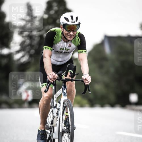 21.06.2026 - 29. Vierlanden-Triathlon H.Heesch http://msf.ph/oto/9904404 21.06.2026 10:19:59 Radfahren 69, 79, 163, 244, 432 meine-sportfotos.de
