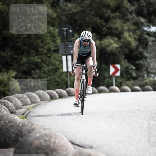 21.06.2026 - 29. Vierlanden-Triathlon H.Heesch http://msf.ph/oto/9904413 21.06.2026 11:36:20 Radfahren 43, 246, 771, 833 meine-sportfotos.de