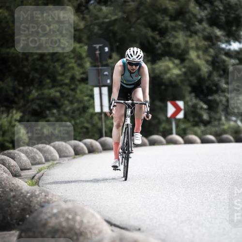 21.06.2026 - 29. Vierlanden-Triathlon H.Heesch http://msf.ph/oto/9904416 21.06.2026 11:36:20 Radfahren 43, 246, 771, 833 meine-sportfotos.de