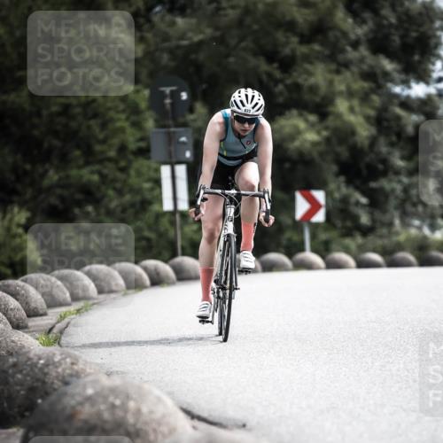 21.06.2026 - 29. Vierlanden-Triathlon H.Heesch http://msf.ph/oto/9904422 21.06.2026 11:36:20 Radfahren 43, 246, 771, 833 meine-sportfotos.de