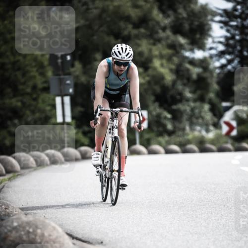 21.06.2026 - 29. Vierlanden-Triathlon H.Heesch http://msf.ph/oto/9904440 21.06.2026 11:36:20 Radfahren 43, 246, 771, 833 meine-sportfotos.de