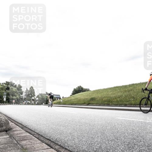 21.06.2026 - 29. Vierlanden-Triathlon H.Heesch http://msf.ph/oto/9904447 21.06.2026 10:26:15 Radfahren  meine-sportfotos.de