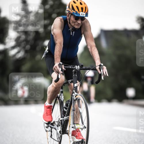 21.06.2026 - 29. Vierlanden-Triathlon H.Heesch http://msf.ph/oto/9904451 21.06.2026 10:20:02 Radfahren 16, 79, 163, 244, 412, 432 meine-sportfotos.de