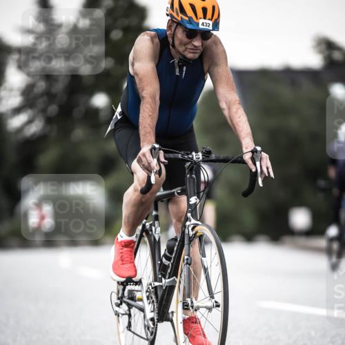 21.06.2026 - 29. Vierlanden-Triathlon H.Heesch http://msf.ph/oto/9904454 21.06.2026 10:20:02 Radfahren 16, 79, 163, 244, 412, 432 meine-sportfotos.de