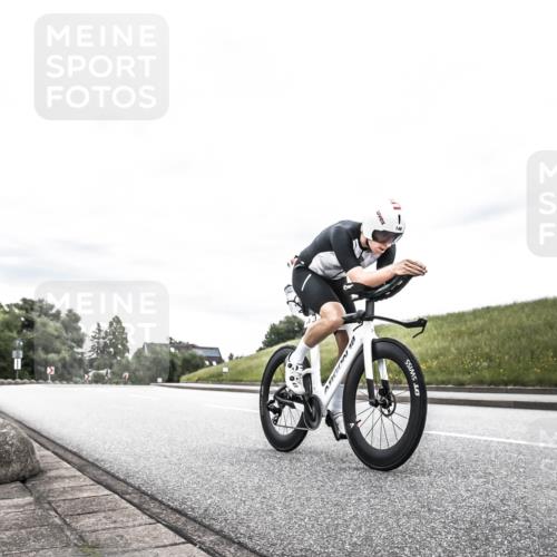 21.06.2026 - 29. Vierlanden-Triathlon H.Heesch http://msf.ph/oto/9904463 21.06.2026 10:26:25 Radfahren 116, 148, 166, 618 meine-sportfotos.de