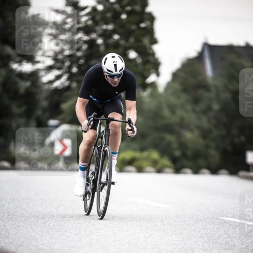 21.06.2026 - 29. Vierlanden-Triathlon H.Heesch http://msf.ph/oto/9904471 21.06.2026 10:20:08 Radfahren 15, 16, 22, 113, 244, 412 meine-sportfotos.de