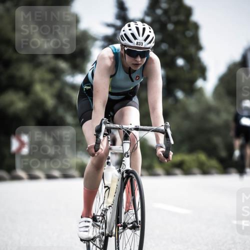 21.06.2026 - 29. Vierlanden-Triathlon H.Heesch http://msf.ph/oto/9904481 21.06.2026 11:36:21 Radfahren 43, 246, 833 meine-sportfotos.de