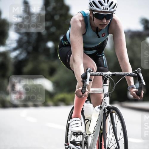 21.06.2026 - 29. Vierlanden-Triathlon H.Heesch http://msf.ph/oto/9904499 21.06.2026 11:36:21 Radfahren 43, 246, 833 meine-sportfotos.de