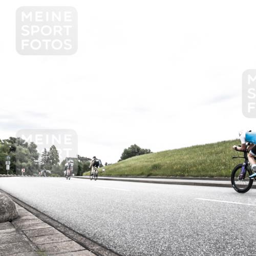 21.06.2026 - 29. Vierlanden-Triathlon H.Heesch http://msf.ph/oto/9904516 21.06.2026 10:26:46 Radfahren 58, 219, 386, 485 meine-sportfotos.de