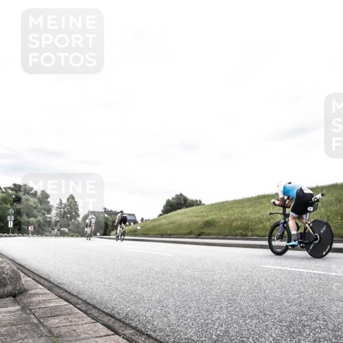21.06.2026 - 29. Vierlanden-Triathlon H.Heesch http://msf.ph/oto/9904519 21.06.2026 10:26:46 Radfahren 58, 219, 386, 485 meine-sportfotos.de