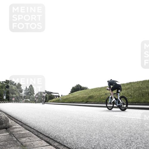 21.06.2026 - 29. Vierlanden-Triathlon H.Heesch http://msf.ph/oto/9904563 21.06.2026 10:54:35 Radfahren 33, 94, 506, 526, 545, 552, 562, 599 meine-sportfotos.de