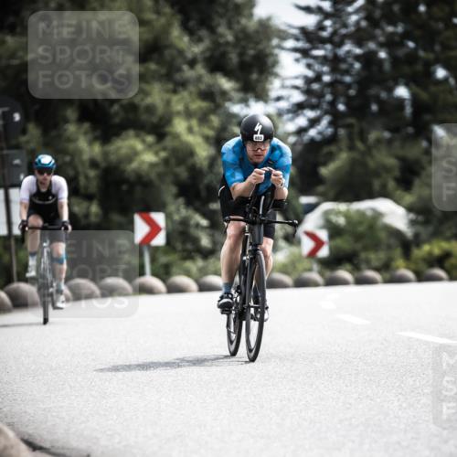 21.06.2026 - 29. Vierlanden-Triathlon H.Heesch http://msf.ph/oto/9904571 21.06.2026 11:36:32 Radfahren 226, 653, 841 meine-sportfotos.de