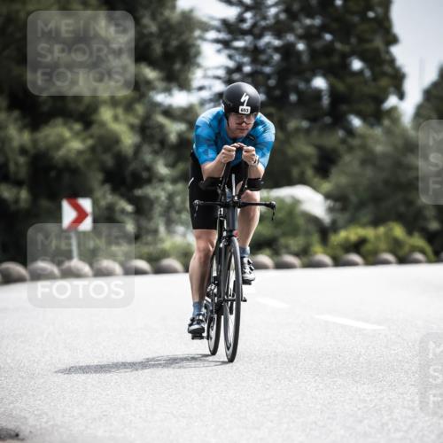 21.06.2026 - 29. Vierlanden-Triathlon H.Heesch http://msf.ph/oto/9904590 21.06.2026 11:36:32 Radfahren 226, 653, 841 meine-sportfotos.de