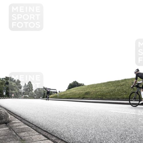 21.06.2026 - 29. Vierlanden-Triathlon H.Heesch http://msf.ph/oto/9904605 21.06.2026 10:55:12 Radfahren 98, 204 meine-sportfotos.de