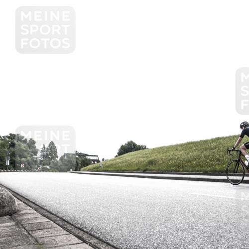 21.06.2026 - 29. Vierlanden-Triathlon H.Heesch http://msf.ph/oto/9904618 21.06.2026 10:55:33 Radfahren 83 meine-sportfotos.de