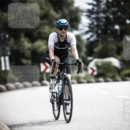 21.06.2026 - 29. Vierlanden-Triathlon H.Heesch http://msf.ph/oto/9904622 21.06.2026 11:36:34 Radfahren 226, 653, 841 meine-sportfotos.de