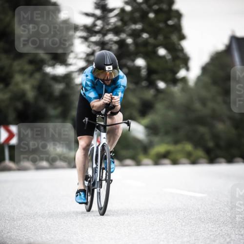 21.06.2026 - 29. Vierlanden-Triathlon H.Heesch http://msf.ph/oto/9904662 21.06.2026 10:21:00 Radfahren 36, 406 meine-sportfotos.de