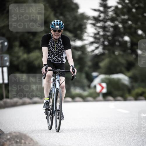 21.06.2026 - 29. Vierlanden-Triathlon H.Heesch http://msf.ph/oto/9904691 21.06.2026 10:21:02 Radfahren 36, 158, 406 meine-sportfotos.de