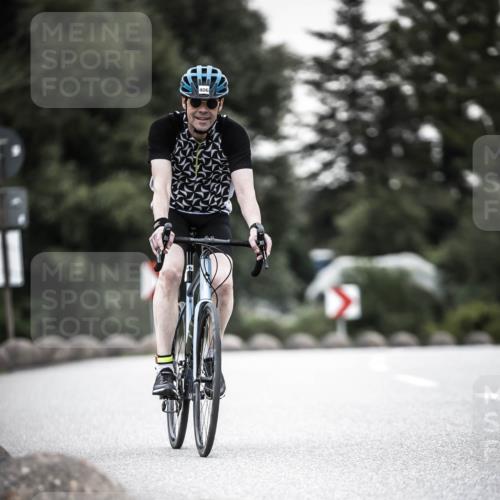 21.06.2026 - 29. Vierlanden-Triathlon H.Heesch http://msf.ph/oto/9904697 21.06.2026 10:21:02 Radfahren 36, 158, 406 meine-sportfotos.de