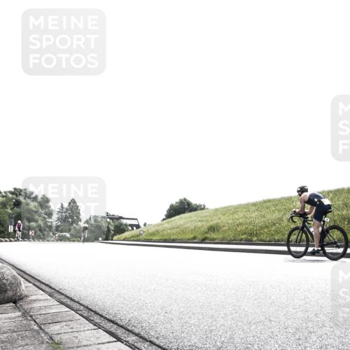 21.06.2026 - 29. Vierlanden-Triathlon H.Heesch http://msf.ph/oto/9904732 21.06.2026 10:57:35 Radfahren 276, 623 meine-sportfotos.de