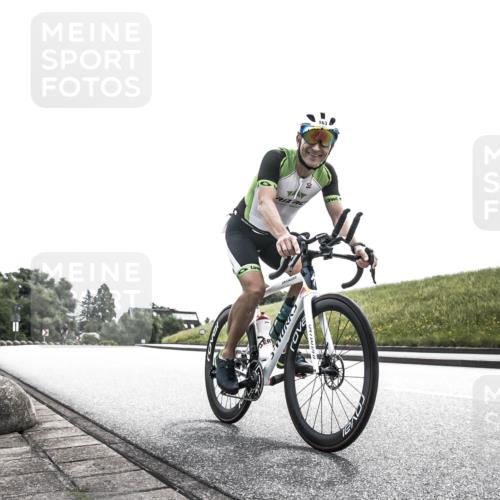 21.06.2026 - 29. Vierlanden-Triathlon H.Heesch http://msf.ph/oto/9904761 21.06.2026 10:58:24 Radfahren 136, 163, 241, 543, 563, 606, 1355 meine-sportfotos.de