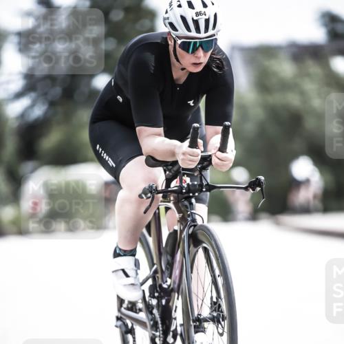 21.06.2026 - 29. Vierlanden-Triathlon H.Heesch http://msf.ph/oto/9904774 21.06.2026 11:38:06 Radfahren 637, 640, 666, 693, 814, 864 meine-sportfotos.de