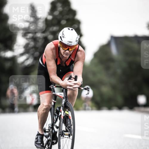 21.06.2026 - 29. Vierlanden-Triathlon H.Heesch http://msf.ph/oto/9904782 21.06.2026 10:21:14 Radfahren 229, 411, 620, 1353 meine-sportfotos.de