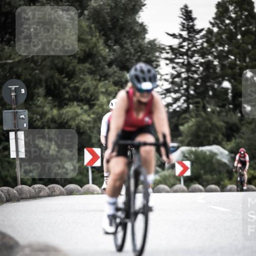 21.06.2026 - 29. Vierlanden-Triathlon H.Heesch http://msf.ph/oto/9904801 21.06.2026 10:21:19 Radfahren 229, 411, 609, 620 meine-sportfotos.de