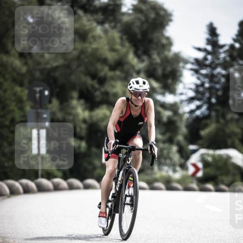 21.06.2026 - 29. Vierlanden-Triathlon H.Heesch http://msf.ph/oto/9904810 21.06.2026 11:37:02 Radfahren 100, 847, 865 meine-sportfotos.de