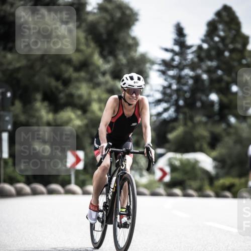 21.06.2026 - 29. Vierlanden-Triathlon H.Heesch http://msf.ph/oto/9904818 21.06.2026 11:37:02 Radfahren 100, 847, 865 meine-sportfotos.de