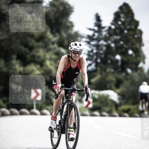 21.06.2026 - 29. Vierlanden-Triathlon H.Heesch http://msf.ph/oto/9904820 21.06.2026 11:37:02 Radfahren 100, 847, 865 meine-sportfotos.de