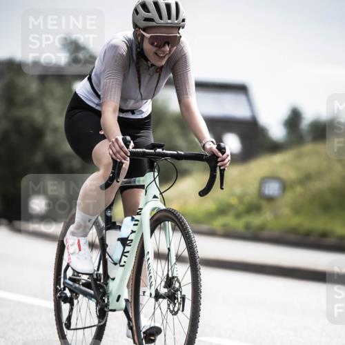21.06.2026 - 29. Vierlanden-Triathlon H.Heesch http://msf.ph/oto/9904886 21.06.2026 11:37:14 Radfahren 48, 724, 834, 856, 861 meine-sportfotos.de