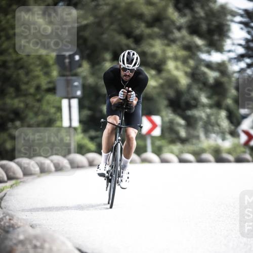 21.06.2026 - 29. Vierlanden-Triathlon H.Heesch http://msf.ph/oto/9904920 21.06.2026 11:38:31 Radfahren 15, 253, 661, 673 meine-sportfotos.de