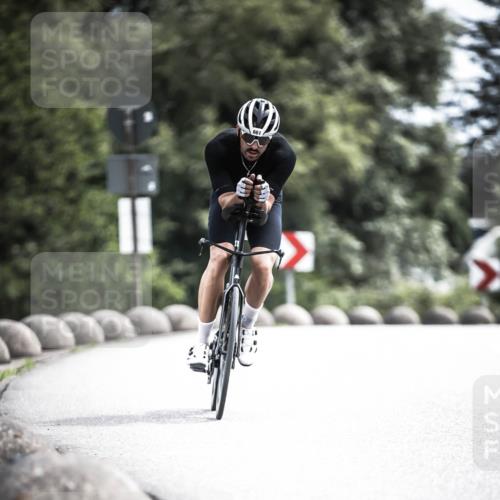 21.06.2026 - 29. Vierlanden-Triathlon H.Heesch http://msf.ph/oto/9904921 21.06.2026 11:38:31 Radfahren 15, 253, 661, 673 meine-sportfotos.de