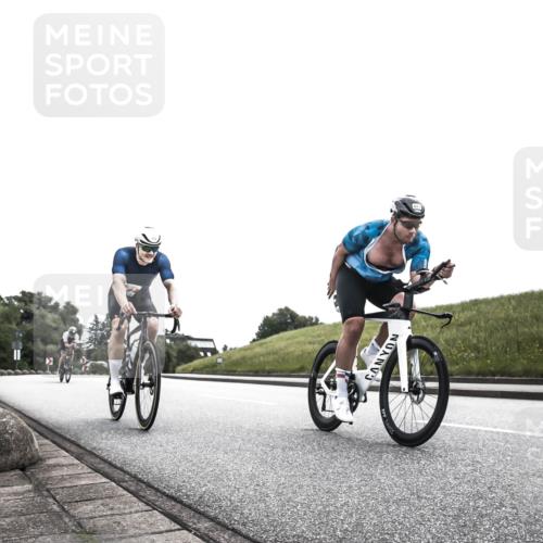 21.06.2026 - 29. Vierlanden-Triathlon H.Heesch http://msf.ph/oto/9904929 21.06.2026 11:00:24 Radfahren 126, 172, 639, 677 meine-sportfotos.de