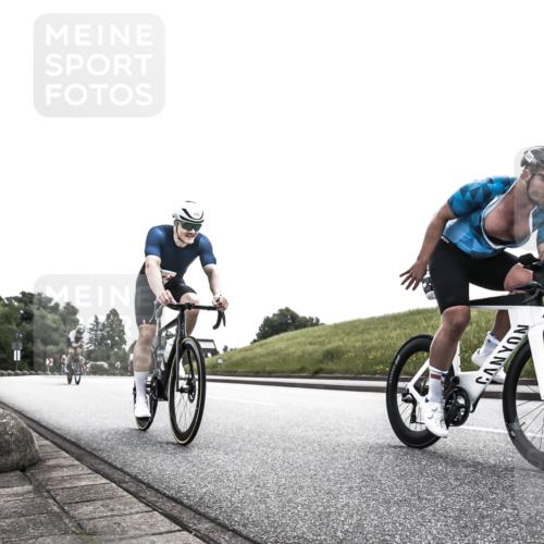 21.06.2026 - 29. Vierlanden-Triathlon H.Heesch http://msf.ph/oto/9904932 21.06.2026 11:00:24 Radfahren 126, 172, 639, 677 meine-sportfotos.de