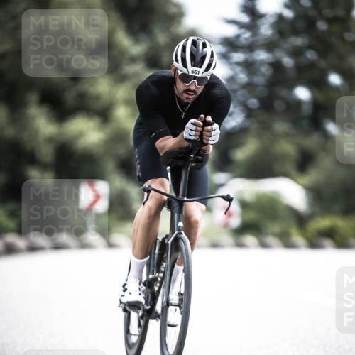 21.06.2026 - 29. Vierlanden-Triathlon H.Heesch http://msf.ph/oto/9904936 21.06.2026 11:38:31 Radfahren 15, 253, 661, 673 meine-sportfotos.de