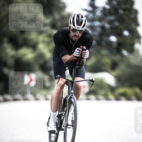 21.06.2026 - 29. Vierlanden-Triathlon H.Heesch http://msf.ph/oto/9904939 21.06.2026 11:38:31 Radfahren 15, 253, 661, 673 meine-sportfotos.de