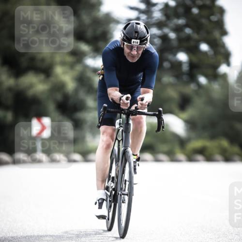 21.06.2026 - 29. Vierlanden-Triathlon H.Heesch http://msf.ph/oto/9904950 21.06.2026 11:39:05 Radfahren 816 meine-sportfotos.de