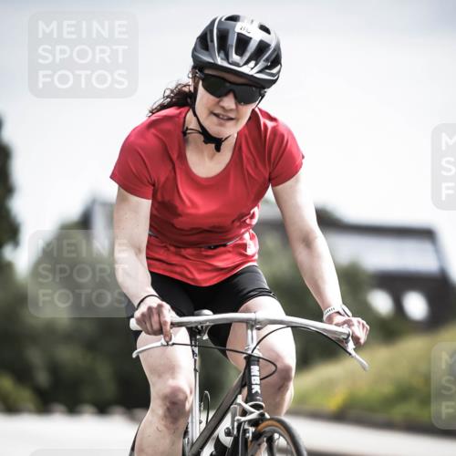 21.06.2026 - 29. Vierlanden-Triathlon H.Heesch http://msf.ph/oto/9904952 21.06.2026 11:37:18 Radfahren 834, 856, 861 meine-sportfotos.de
